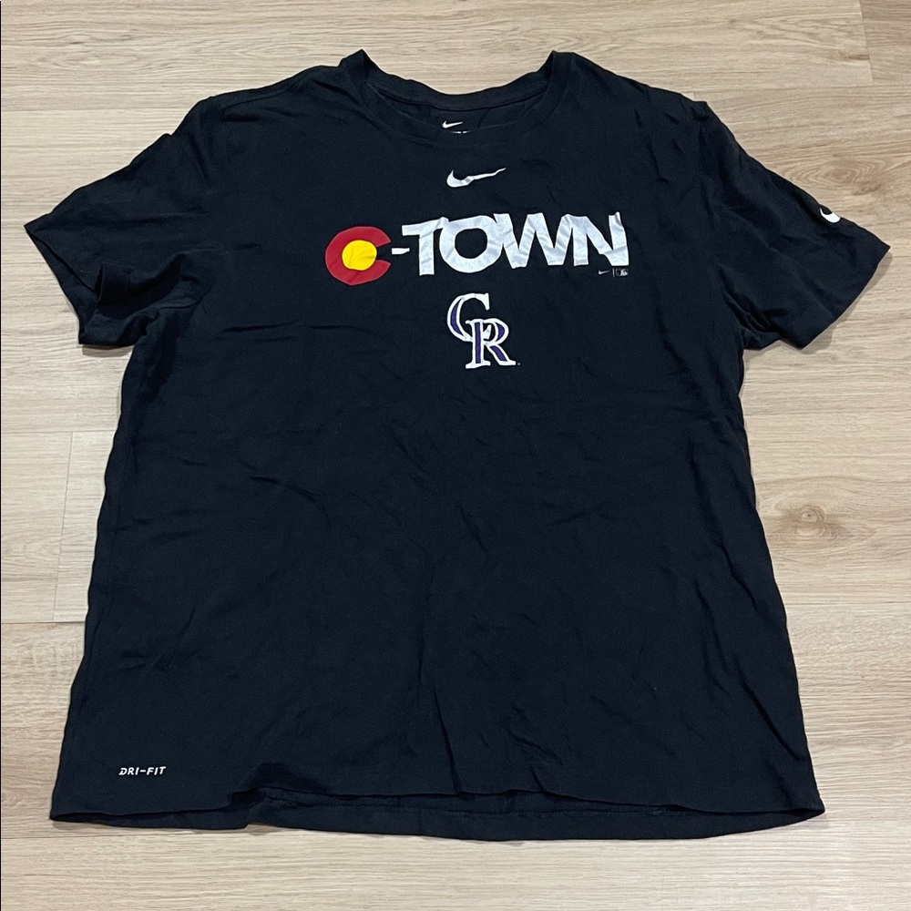 Nike Black Short Sleeve Tee